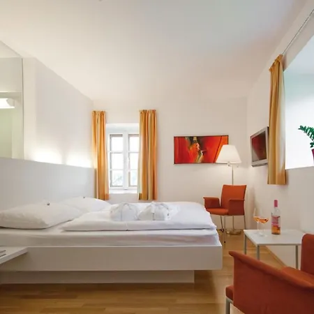 Schuettkasten 4* Geras