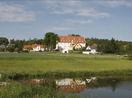 Schuettkasten 4* Geras