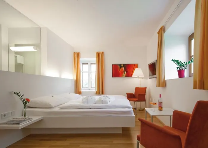 Schuettkasten 4* Geras