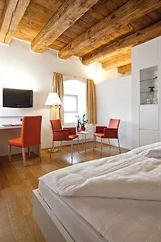 Schuettkasten 4* Geras