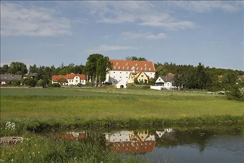 Schuettkasten 4* Geras